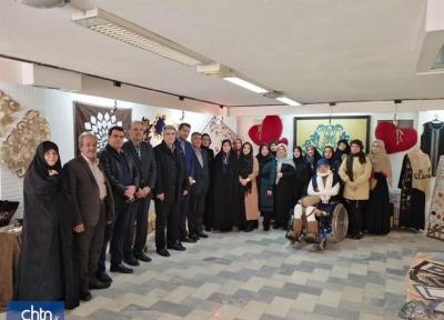 برپایی نمایشگاه و کارگاه صنایع دستی در نگارخانه میرک مشهد