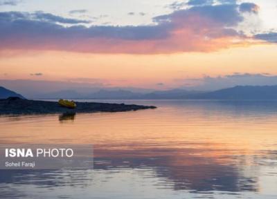 نگرانی ها از شرایط دریاچه ارومیه در پی عدم تخصیص حق آبه، تراز دریاچه کاهش یافته است