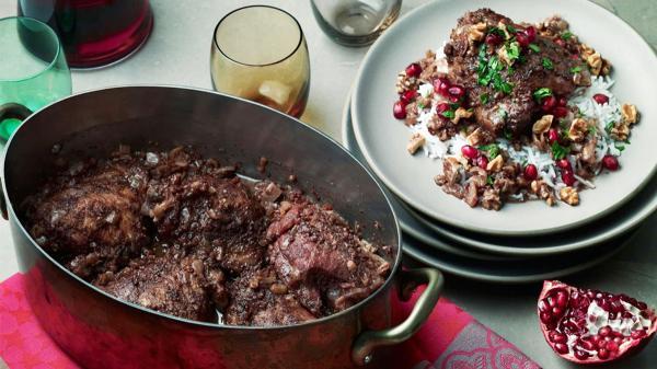 طرز تهیه فسنجان با مرغ برای 4 نفر با ساده ترین دستور پخت